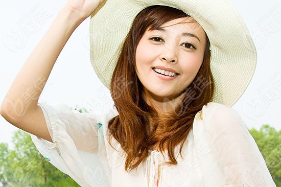 做双眼皮、隆鼻、脂肪移植等综合整形之前