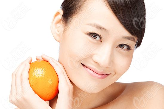 干露露素颜曝光 众女星素颜眼袋雷人