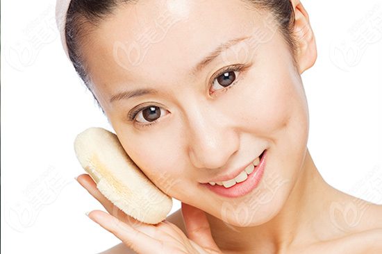 找出黑色素成因 精准快速地击退色斑