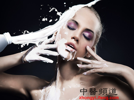 自制美白面膜 勤快女人较美丽