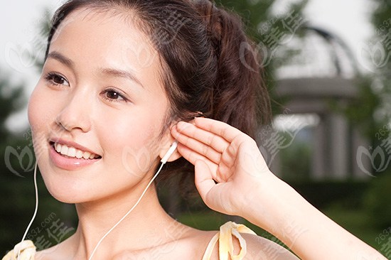  大小脸歪下巴可以如何调整