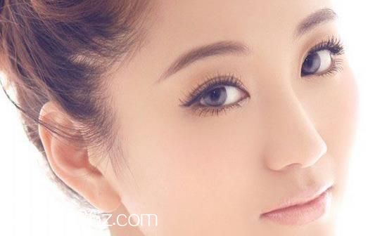 膨体隆鼻多少钱