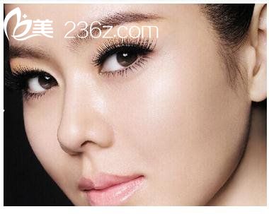 注射隆鼻后遗症