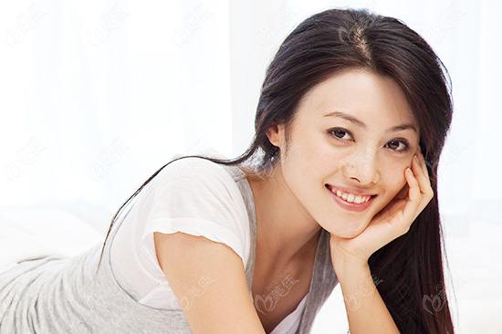 青春痘怎么治